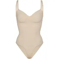 SKIMS Seamless Sculpt Brief -body