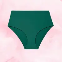 Libresse Korkeavyötäröiset kuukautisalushousut niukkaan vuotoon | Intimawear by