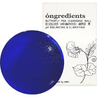Ongredients Butterfly Pea Cleansing Ball puhdistava kasvosaippua antioksidanttinen vaikutus 110 g