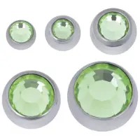 Wildcat Faceted Jewelled Ball - värilliset korukivipallot - Vaaleanvihreä, 4,0 mm, 1,6 mm, Hopeinen metalli