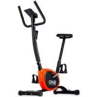 One Fitness mekaaninen pyörä RW3011 musta ja oranssi