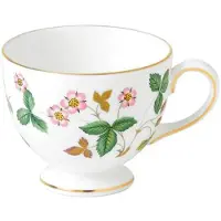 Wedgwood Wild Strawberry -teekuppi 15 cl