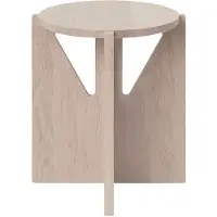 Kristina Dam Studio Stool rahi Oak