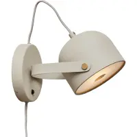 Co Bankeryd Svejk 13 seinälamppu Beige-messinki