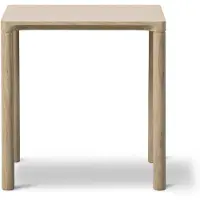 Fredericia Furniture Piloti 6705 sivupöytä Saipattu tammi-korkeus 41 cm