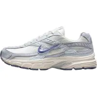 Nike Matalavartiset tennarit 'Initiator' opaali / vaaleansininen / valkoinen