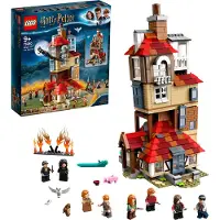 LEGO 75980 Harry Potter - Hyökkäys Kotikoloon