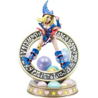 First 4 figures Yu Gi Oh toimintafiguuri (Dark Magician Girl)