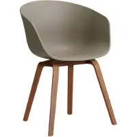HAY Aac 22 2.0 Lepotuoli Lakattu Saksanpähkinä / - Tuolit Kierrätetty Polypropeeni Khaki - AB238-D153-AA51-01UF