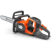 Husqvarna 242i batterikäyttöinen moottorisaha
