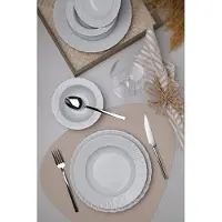 Hermia Concept illallinenastiasto, 18 osaa