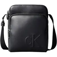 Calvin Klein Bold Ck Pocket Reporter Olkalaukku
