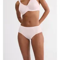 Triumph Essential Minimizer T Hipster X - Pink - 36