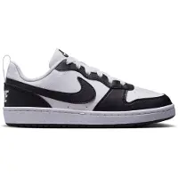 Nike Tennarit 'Court Borough' musta / valkoinen