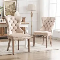 Hobby Hall Keittiön tuolit, tuftatut korkeaselkäiset tuolit, samettinen pehmustettu ruokapöydän tuoli puisilla jaloilla, niiteillä koristeltu, 2 kpl:n setti, beige