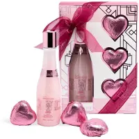 IDC INSTITUTE Scented Bath Rose Bubble Bath Set lahjasetti naisille