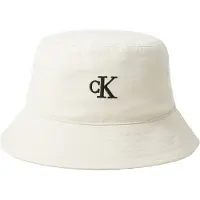 Calvin Klein Jeans Hattu 'CK Monogram Embroidery' musta / valkoinen