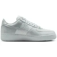 Nike Matalavartiset tennarit 'Air Force 1 '07 LV8' harmaa / offwhite