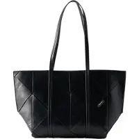 Calvin Klein Ostoskassi 'Woven Emblem Tote' musta