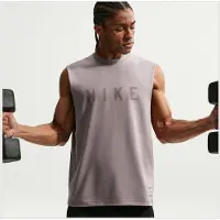 Nike N.A.C., koko Medium