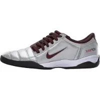 Nike Matalavartiset tennarit 'T90' burgundin punainen / hopea