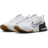 Nike Urheilukengät 'Air Max Alpha Trainer 6' musta / valkoinen / offwhite
