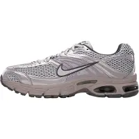 Nike Matalavartiset tennarit 'AIR MAX MOTO 2K' harmaa / platina