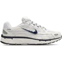 Nike Matalavartiset tennarit 'P-6000' laivastonsininen / hopea / valkoinen