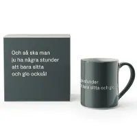 Design House Stockholm Astrid Lindgren -muki, och så ska man ju ha Ruotsalainen teksti