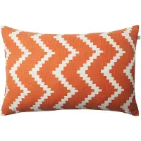 Chhatwal & Jonsson Ikat Sema -tyyny Apricot orange-off white
