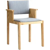 Vaarnii 016 Maasto Käsinojallinen Ruokailutuoli Täysin Verhoiltu Luonnollinen - Tuolit Honkapuu Natural - 201070