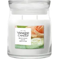 Yankee candle Blooming Love tuoksukynttilä 368 g