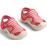 Wheat Bani Sandaalit Red Stripe Flowers Red Stripe Flowers 27 EU Punainen 27 EU Pojat, Tytöt