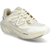 New Balance Matalavartiset tennarit 'TRN' kameli / hiekka / harmaa / valkoinen