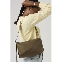Levis Accessories Ali Small Shoulder Bag Ov Cant - Red - ONE SIZE