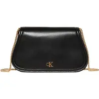 Calvin Klein Olkalaukku 'Monogram Plaque Chain Strap Curved' musta