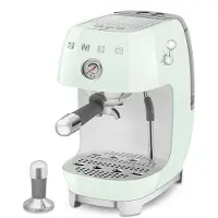 Smeg Espressokone Cold Brew -toiminnolla, pastellinvihreä
