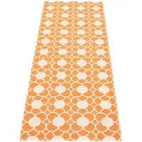Pappelina , Anya matto Pale Orange/Vanilla 70 x 200 cm