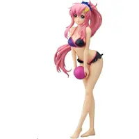 Banpresto Gundam Mobile Suit Seed Freedom Lacus Clyne Glitter & Glamours -figuuri 22 Cm