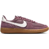 Nike Matalavartiset tennarit 'Field General' ruosteenruskea / valkoinen