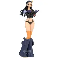 Banpresto Keräilyfiguuri - One Piece: Nico Robin (Glitter & Glamours)