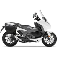 Shad 3p System Honda Integra 750 Sivulaukkujen Asennus