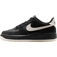 Nike Tennarit 'AIR FORCE 1' musta / valkoinen