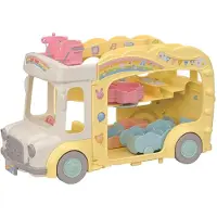 Sylvanian Families - 3-kerrosbussi leikkipuistolla