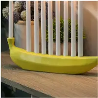 Wella Banana Shaped Candlestick Tabletop Candlestick Ornament Banana Candlestick Hanukkah Candlestick Holiday Decoration