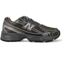 New Balance Matalavartiset tennarit '740' taupe / vaaleanharmaa / musta