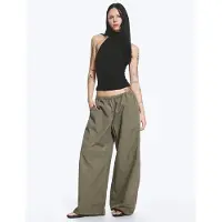 Weekday Low Rise Pull-On Ripstop Trousers - Khaki green - XL