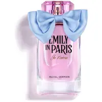 Michel Germain Emily in Paris Je T'aime Eau de Parfum naisten tuoksusuihke kukkainen puumainen tuoksu. Lavatuoksu: vaaleanpunaista pippuria ja vadelma