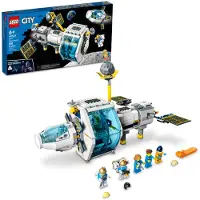 LEGO City Kuuavaruusasema 60349 NASA:n inspiroima rakennuslelusetti telakointikapselilaboratorioilla ja viidell astronauttiminihahmolla