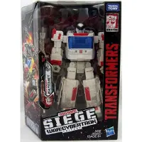 Hasbro 6 tuuman Transformers Siege War for Cybertron -toimintahahmo Deluxe-luokka - Ratchet-yksinoikeus